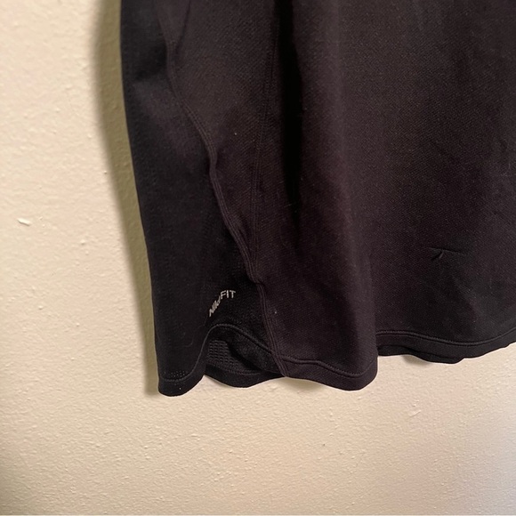 Nike Fit Dry Boxy Athletic Tank Top Black - Picture 5 of 11